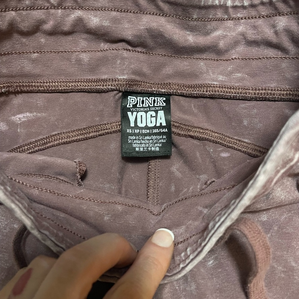 PINK YOGA